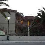 Zante Nest & Hotel de apartamente