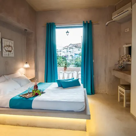Zante Nest & Alykanas (Zakynthos)