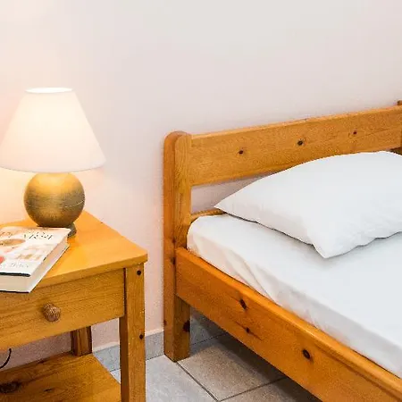 Zante Nest & Hotel de apartamente