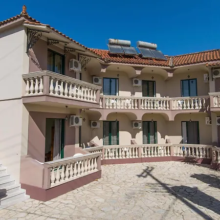 Zante Nest & Hotel de apartamente 2*