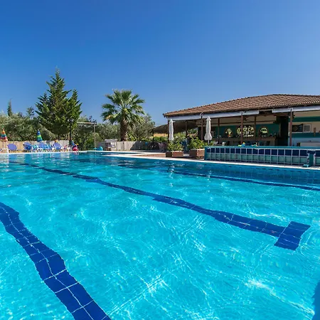 公寓式酒店 Zante Nest & 4*