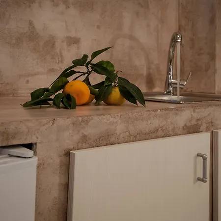 Zante Nest & شقة فندقية اليكاناس